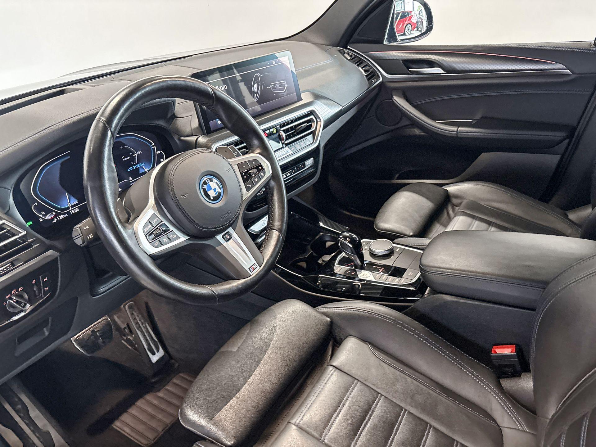 Foto van BMW X3 Xdrive30e