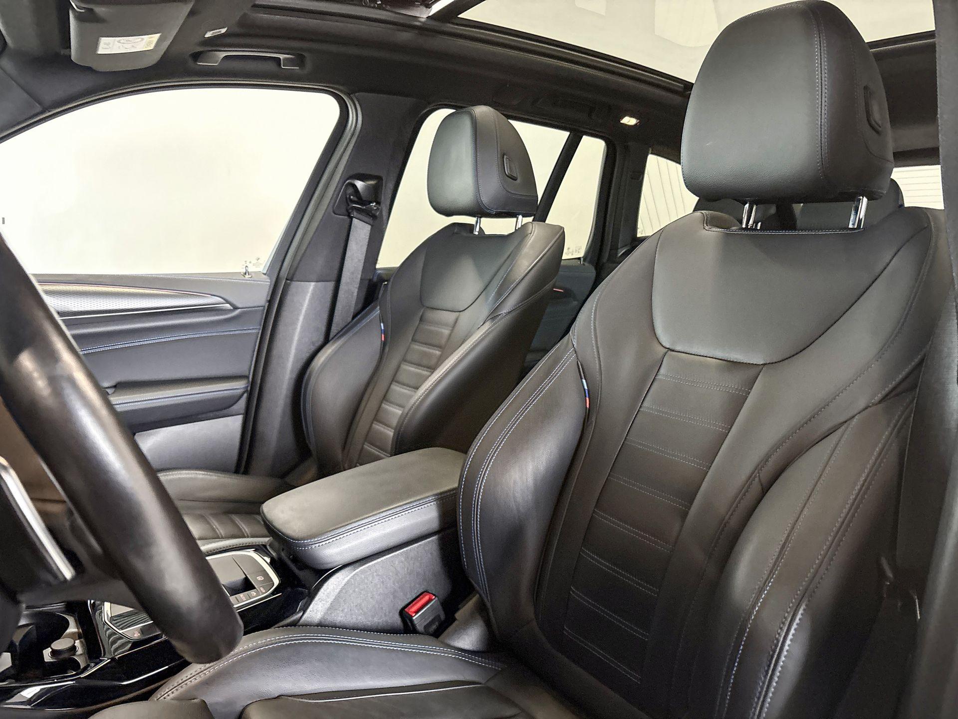 Foto van BMW X3 Xdrive30e