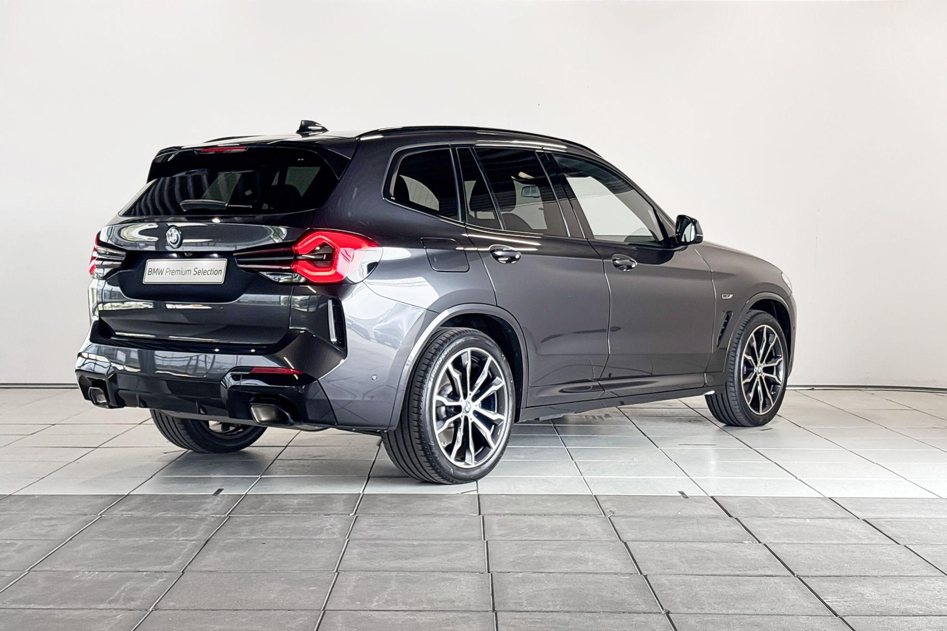 Foto van BMW X3 Xdrive30e