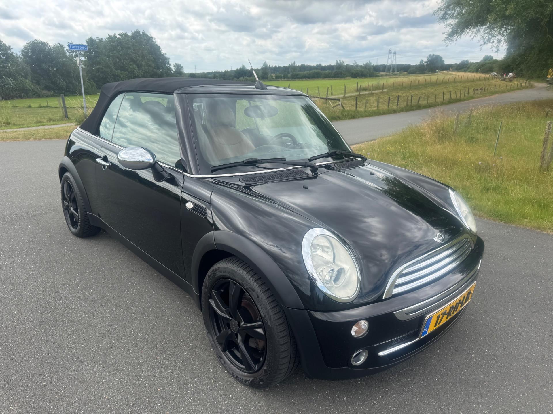Foto van Mini Mini One