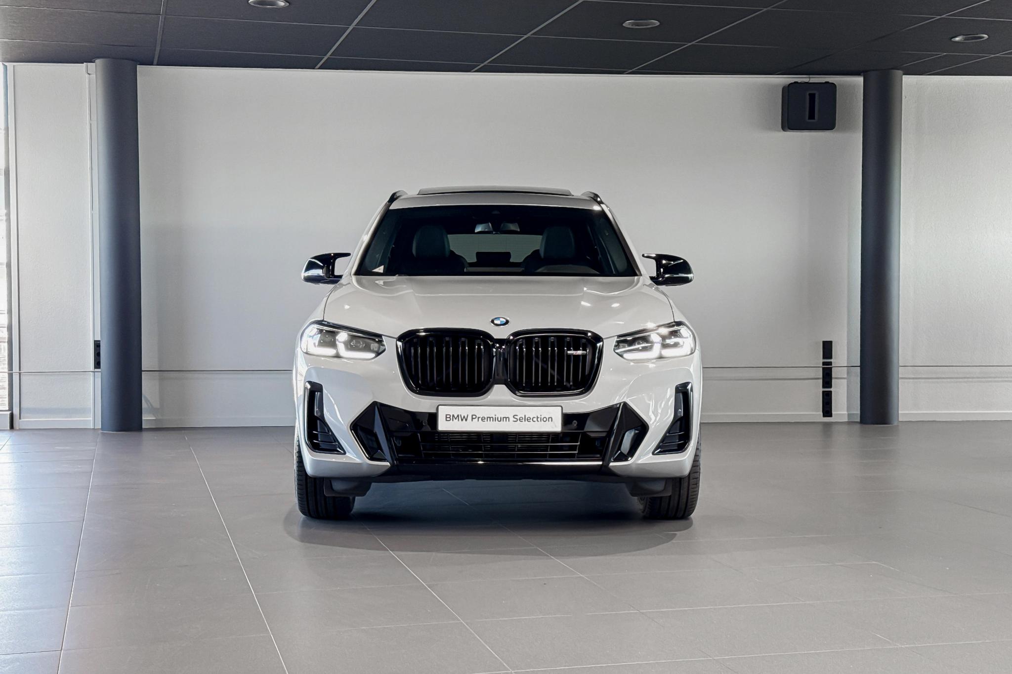 Foto van BMW X3 M40i