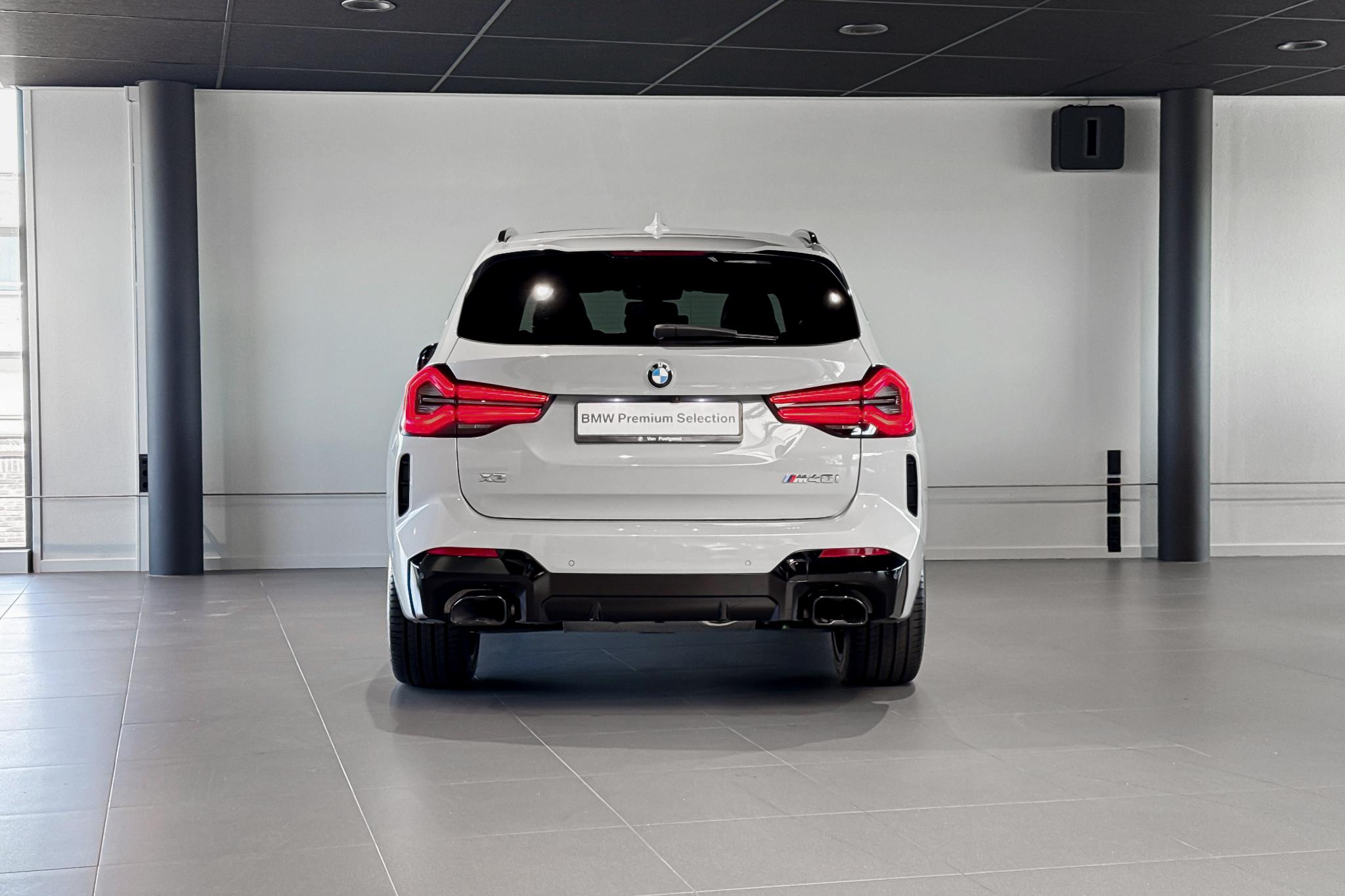 Foto van BMW X3 M40i
