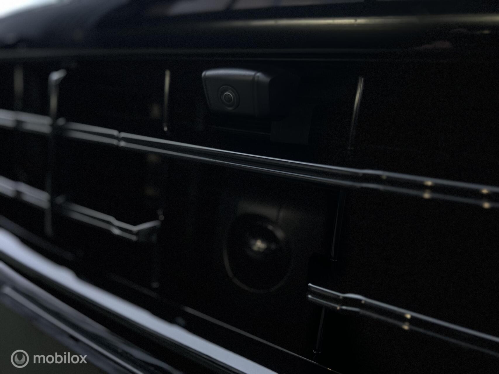 Foto van Porsche Cayenne E-hybrid