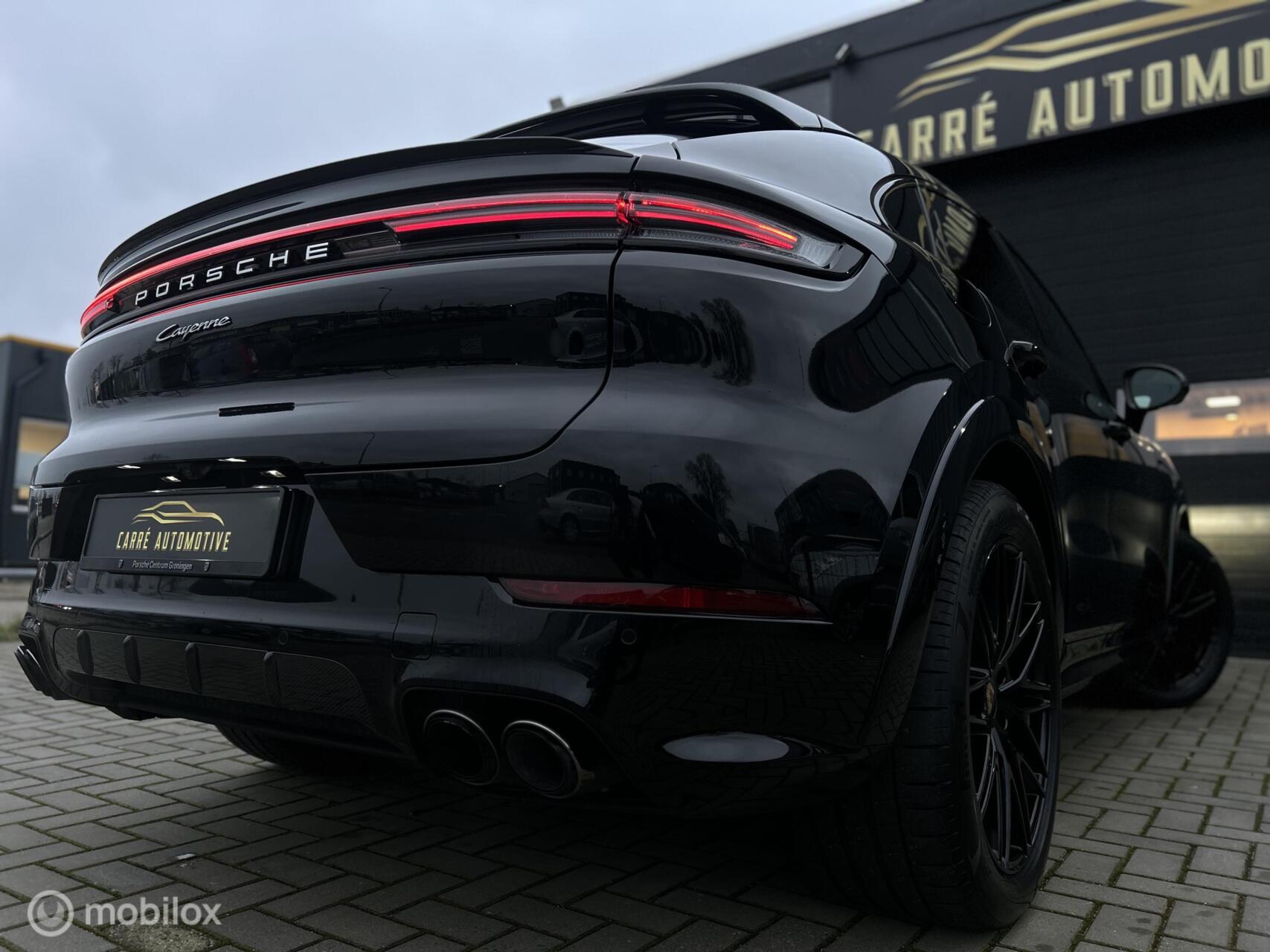 Foto van Porsche Cayenne E-hybrid