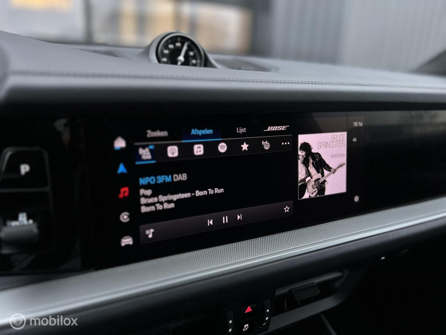Foto van Porsche Cayenne E-hybrid