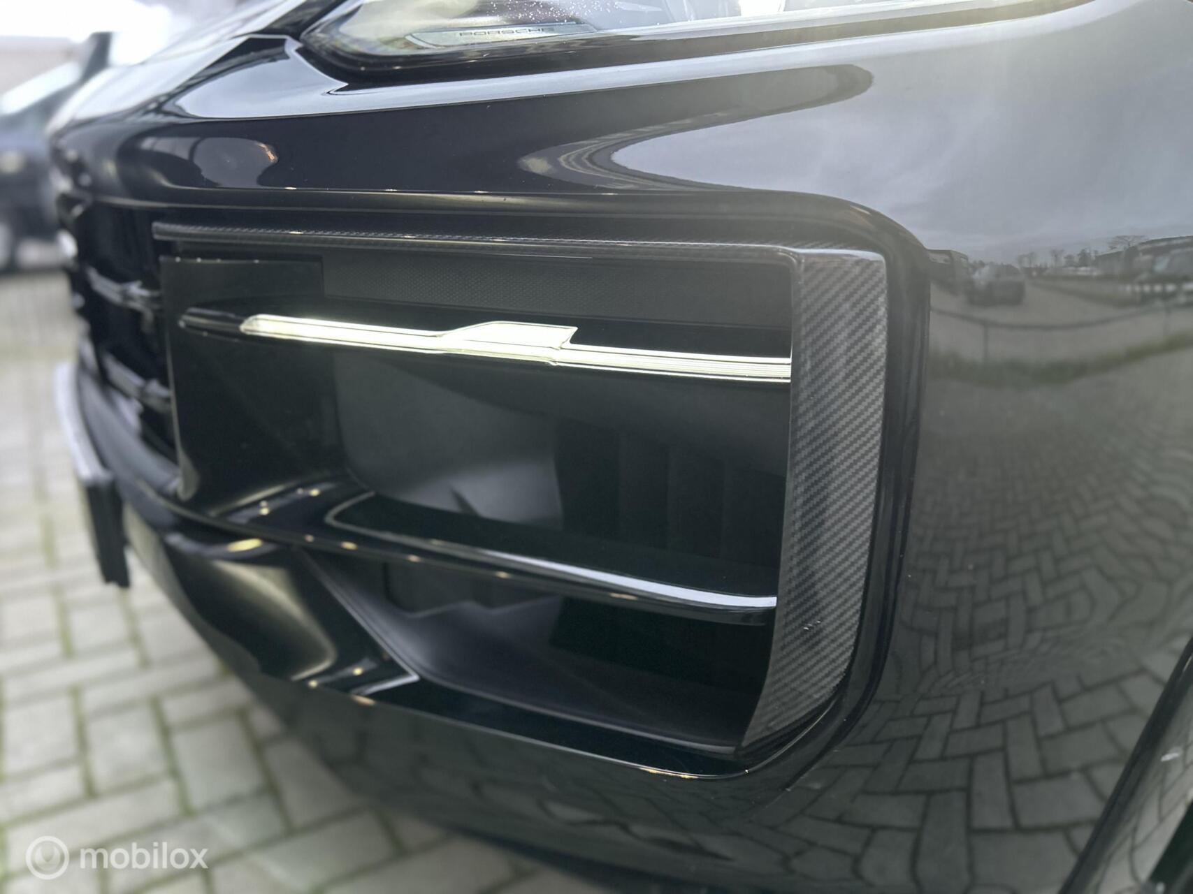 Foto van Porsche Cayenne E-hybrid