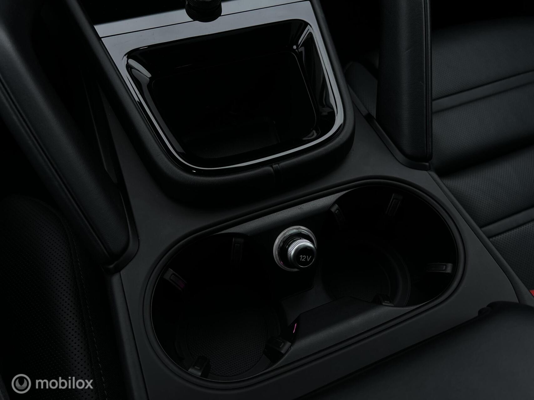 Foto van Porsche Cayenne E-hybrid