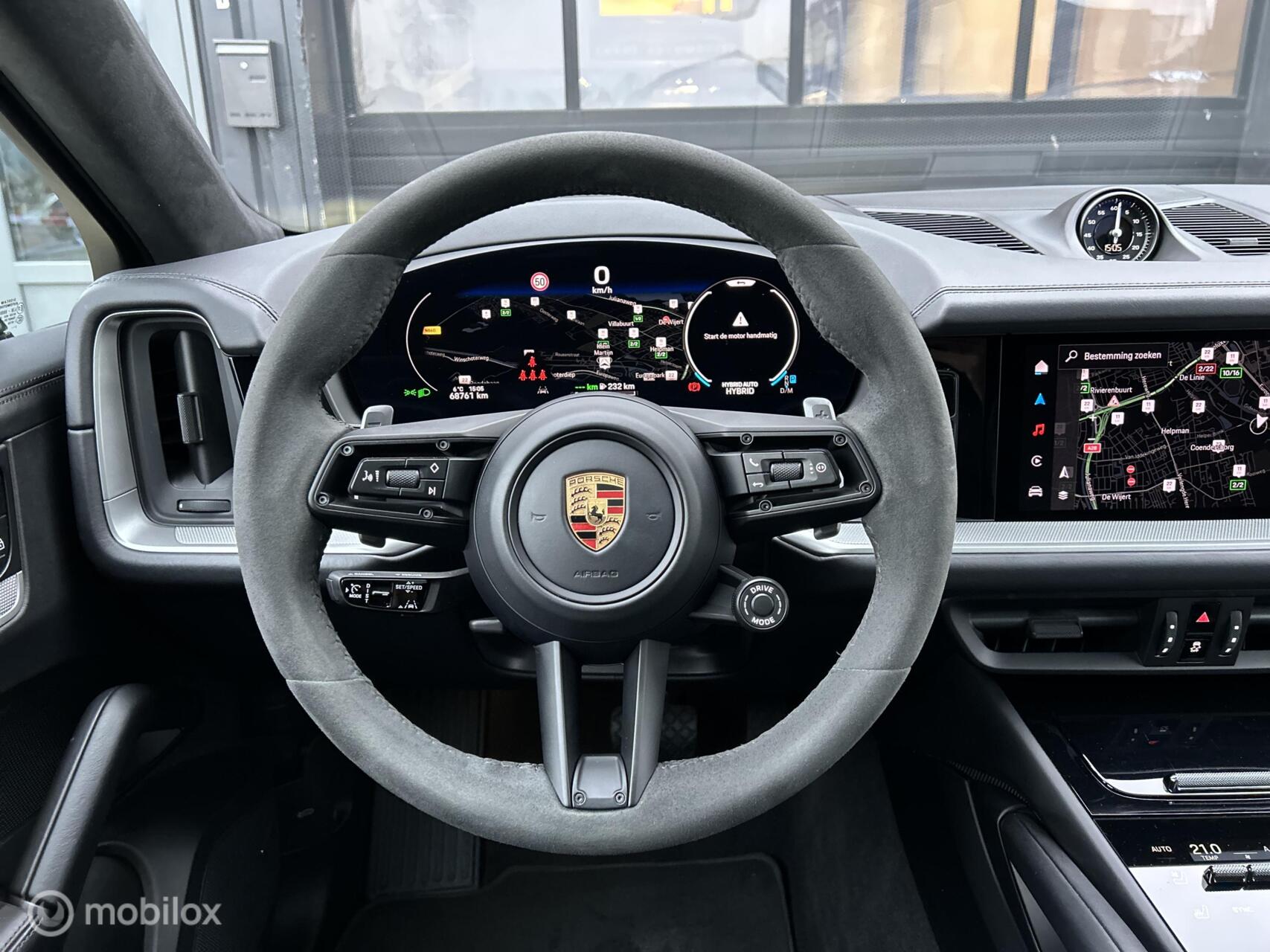 Foto van Porsche Cayenne E-hybrid
