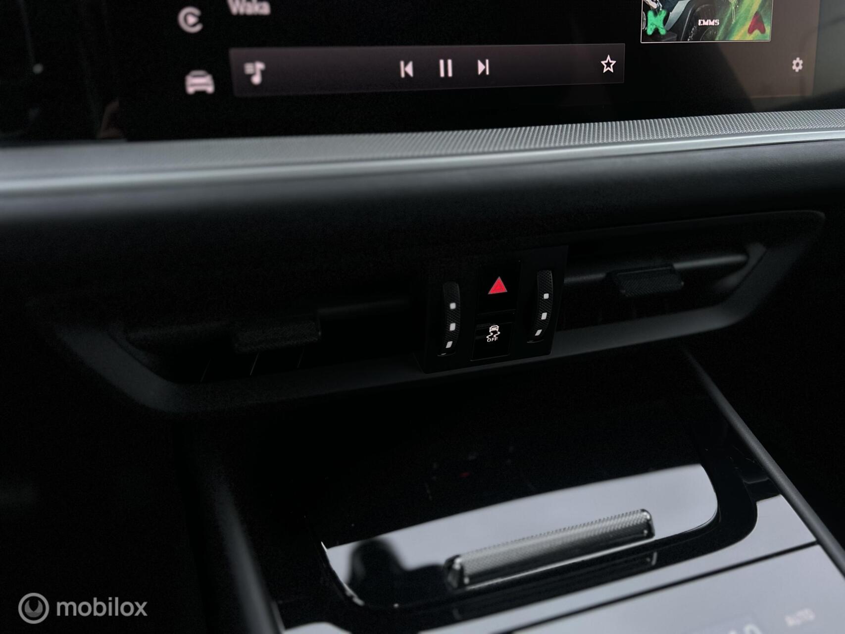 Foto van Porsche Cayenne E-hybrid