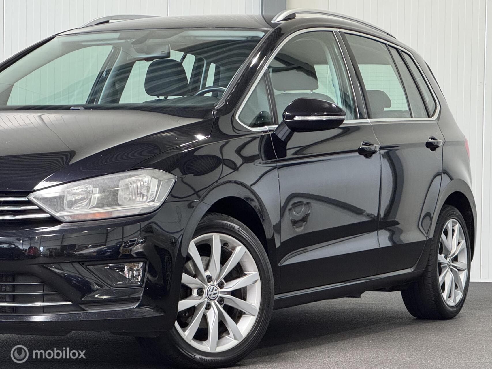 Foto van Volkswagen Golf Sportsvan