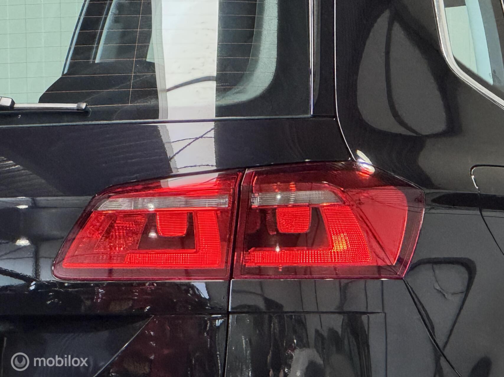Foto van Volkswagen Golf Sportsvan