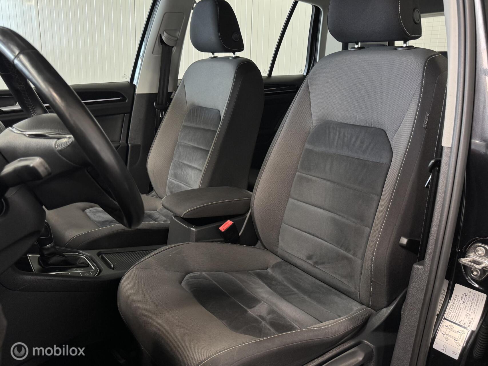 Foto van Volkswagen Golf Sportsvan