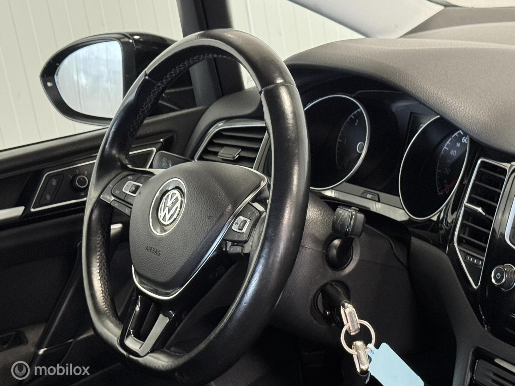 Foto van Volkswagen Golf Sportsvan