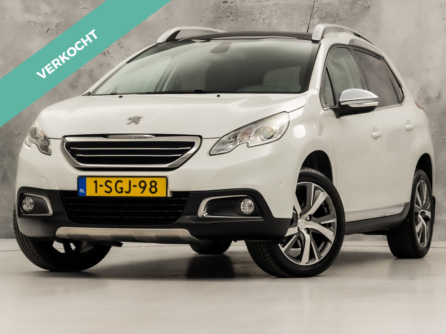 Peugeot 2008 1.6 VTi Féline Sports 2013 - voorkant