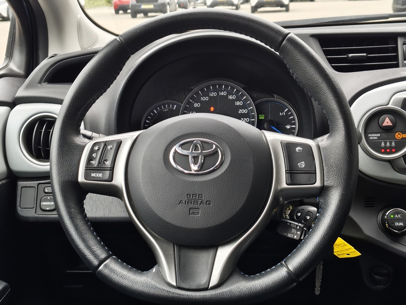 Foto van Toyota Toyota Yaris Hybrid