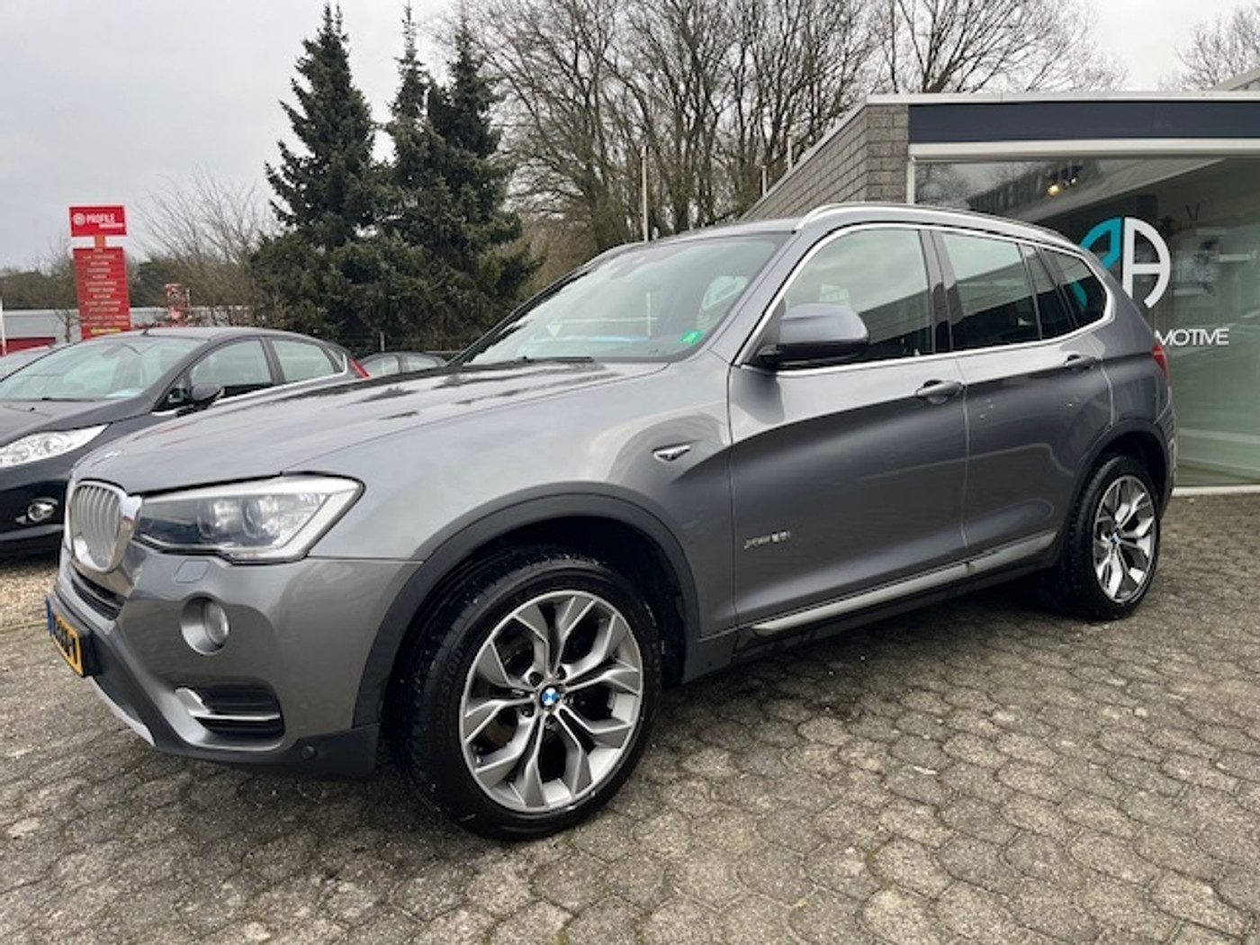 Foto van BMW X3 Xdrive20i