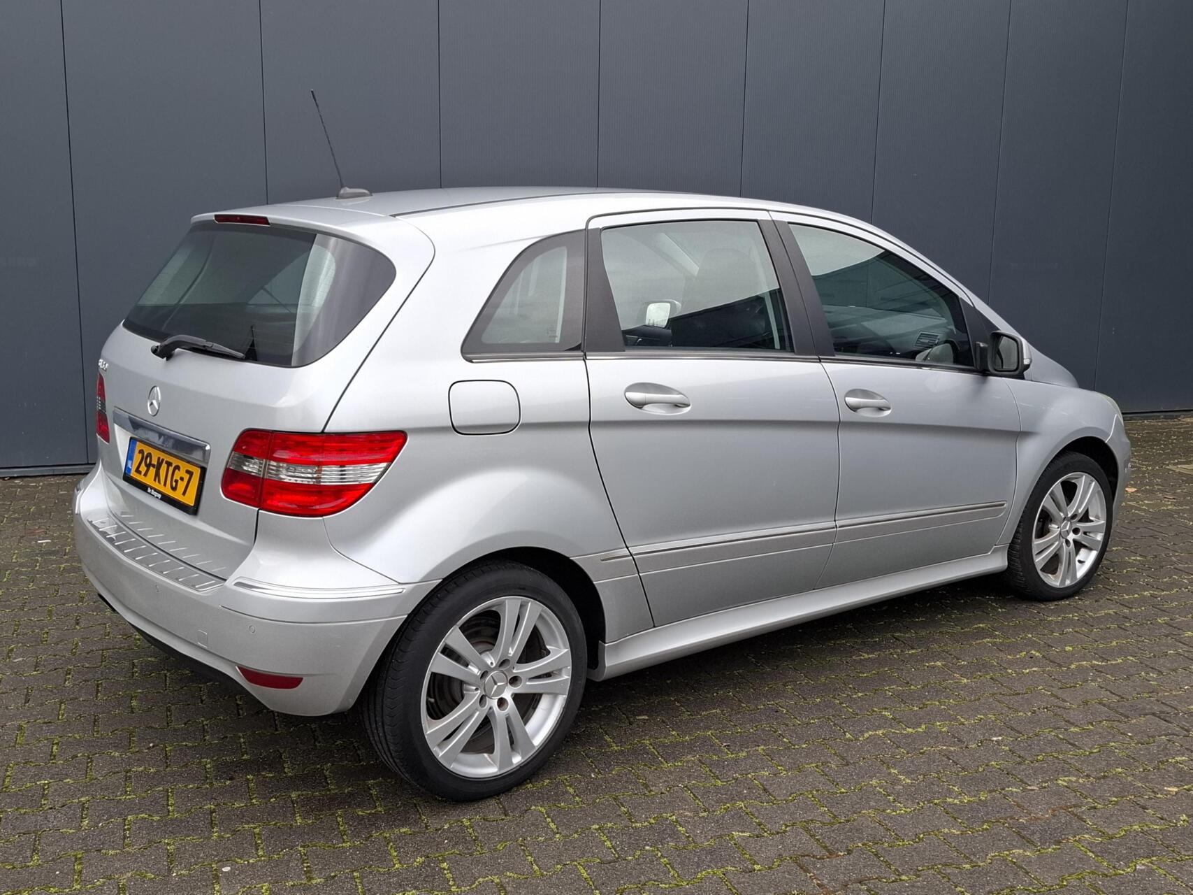 Foto van Mercedes-Benz B 160