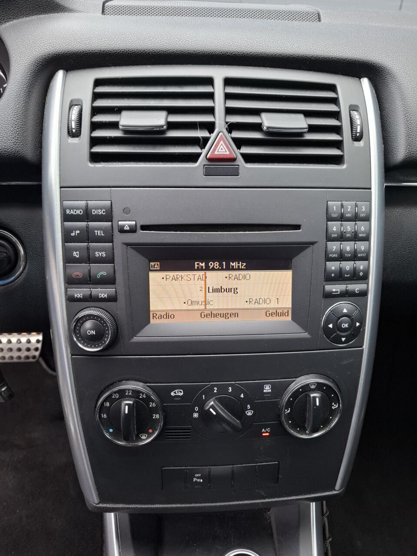 Foto van Mercedes-Benz B 160