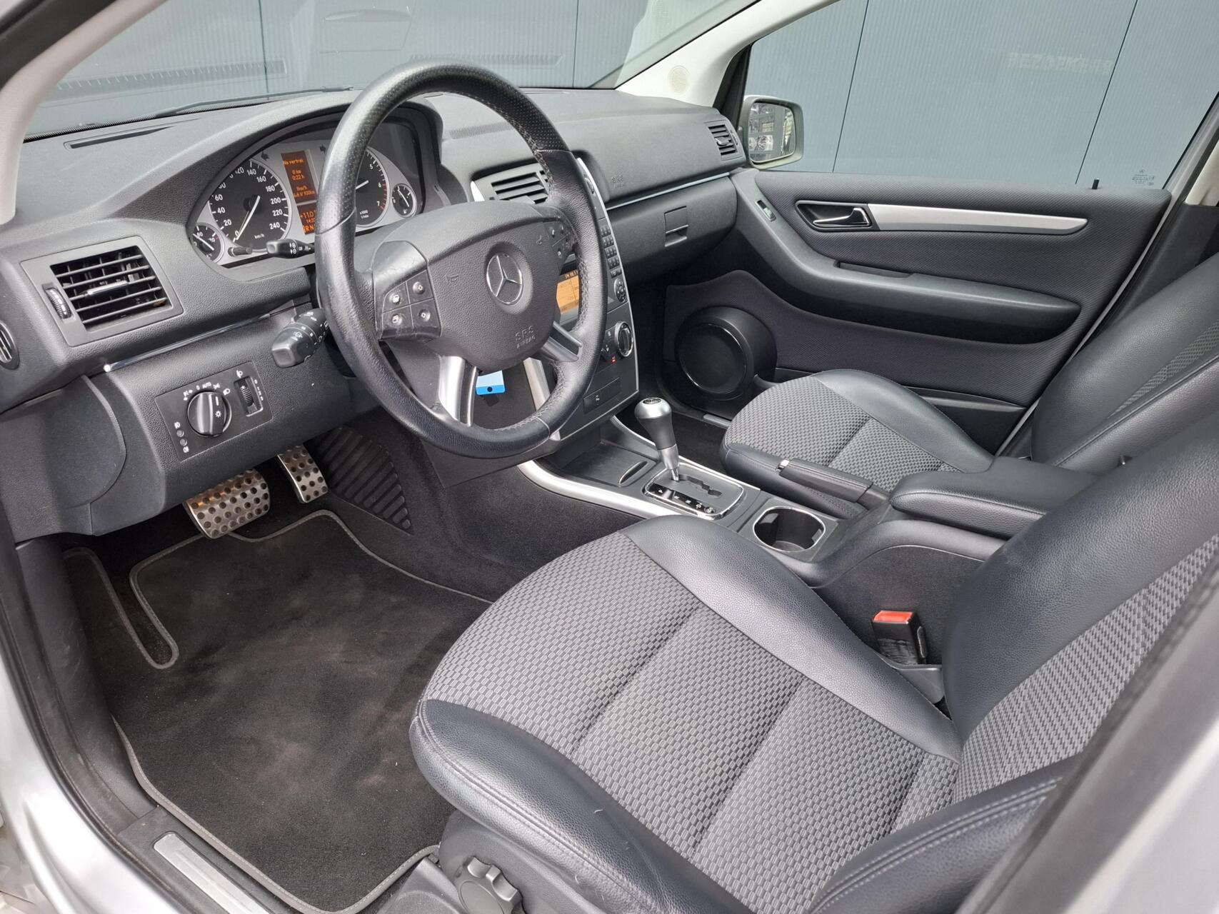 Foto van Mercedes-Benz B 160