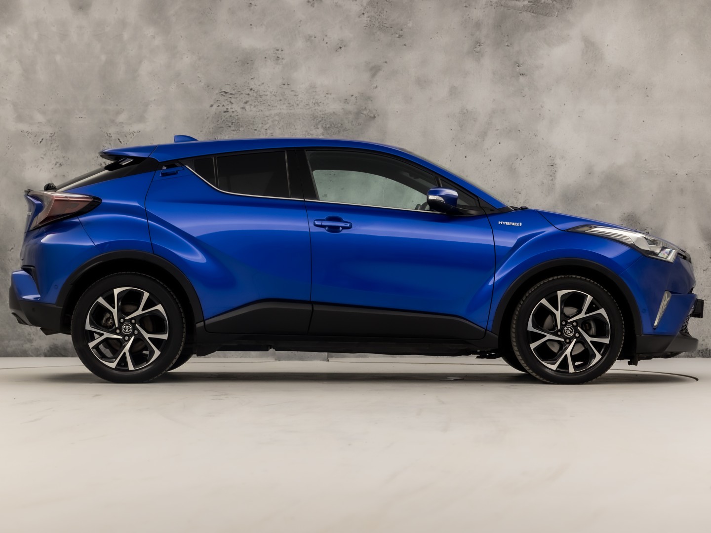 Foto van Toyota Toyota C-hr