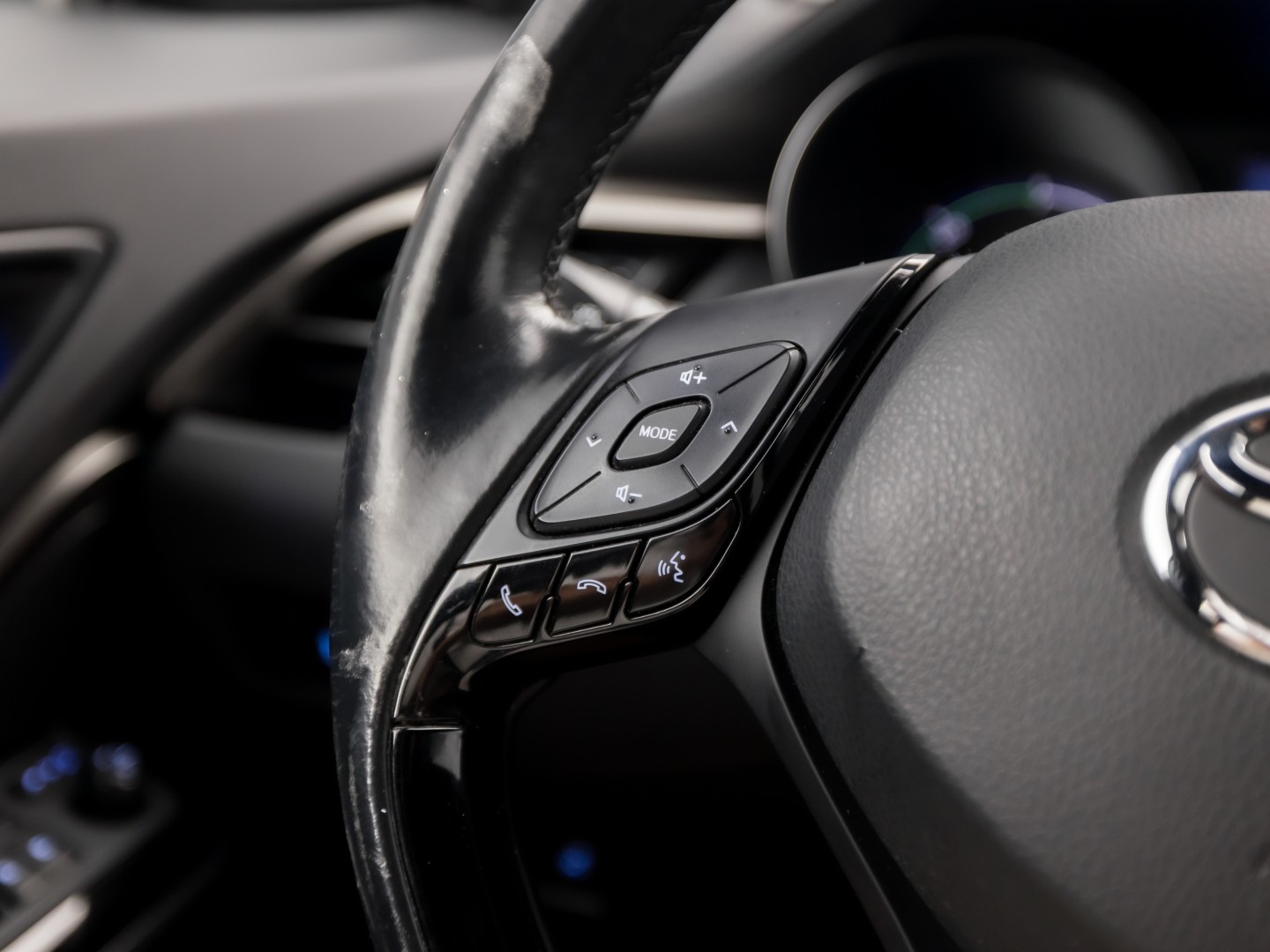 Foto van Toyota Toyota C-hr