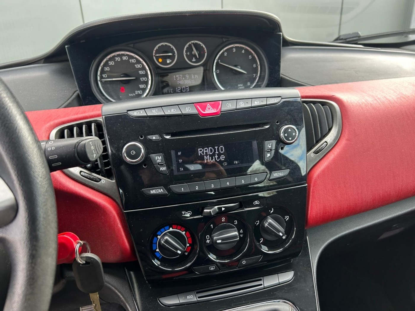 Foto van Lancia Ypsilon
