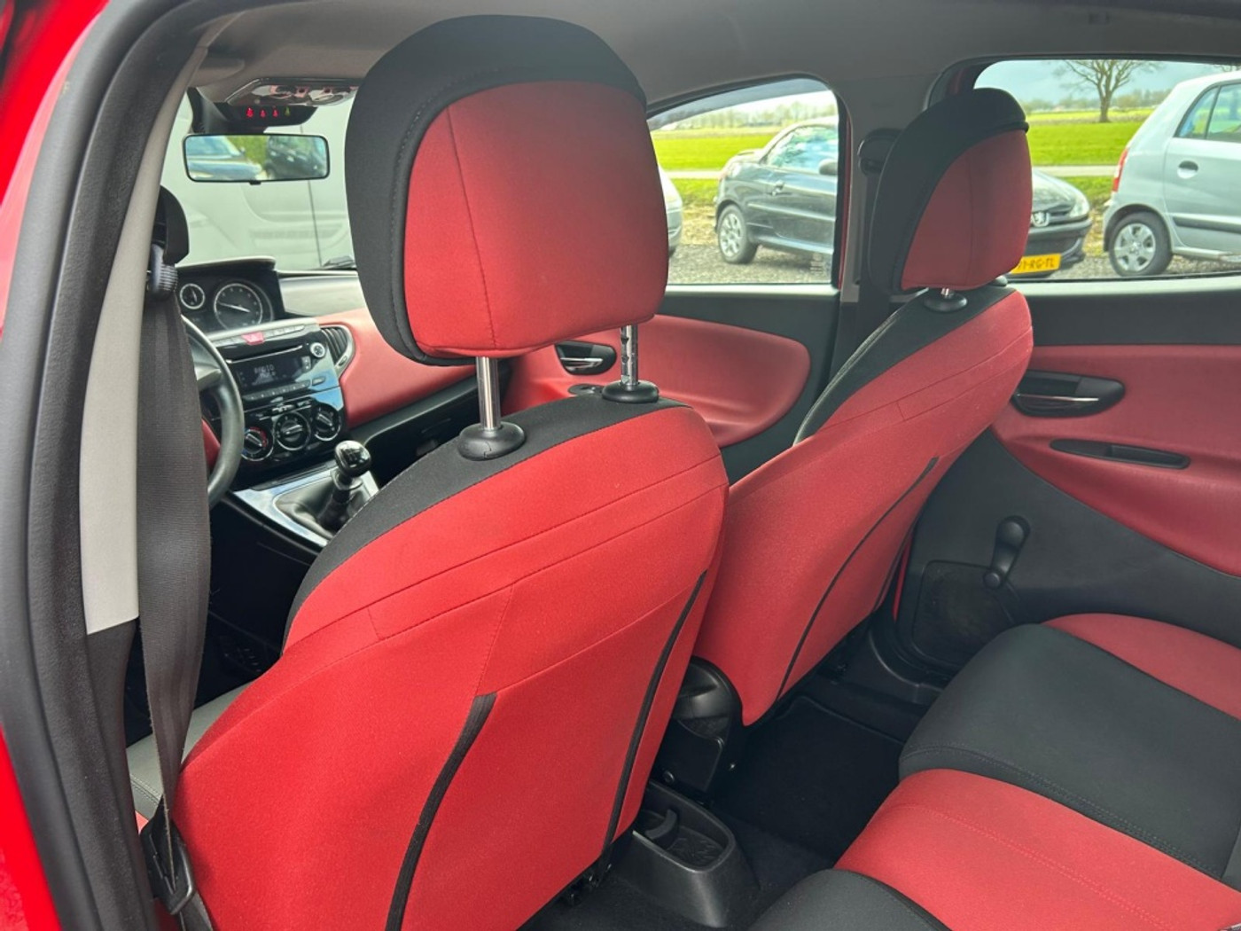 Foto van Lancia Ypsilon
