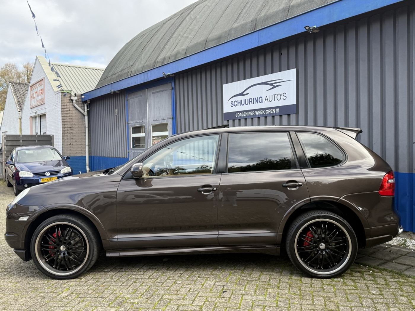 Foto van Porsche Cayenne GTS