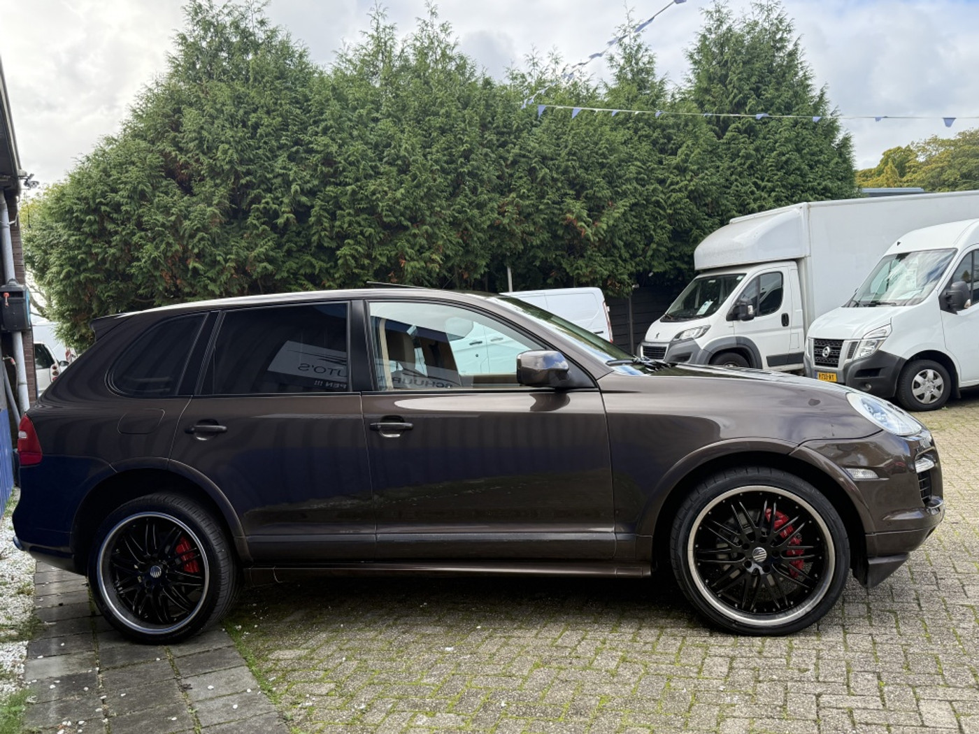 Foto van Porsche Cayenne GTS