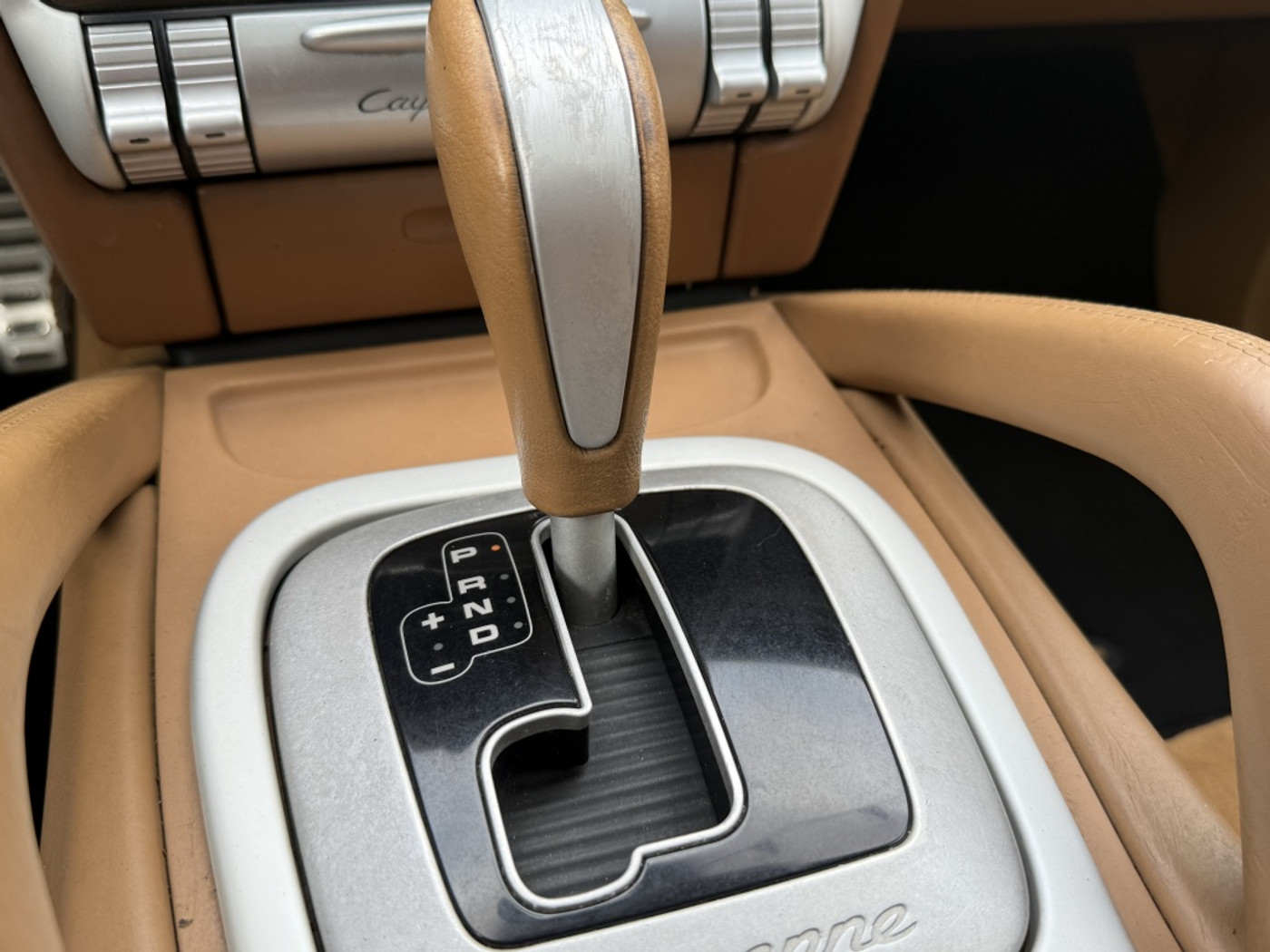 Foto van Porsche Cayenne GTS