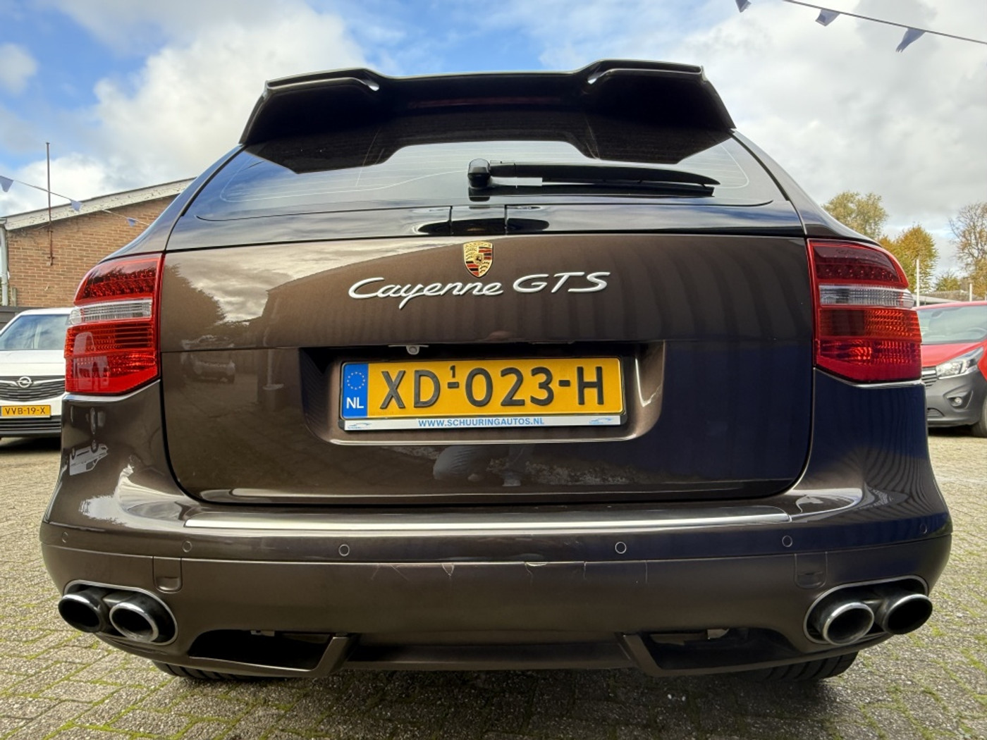 Foto van Porsche Cayenne GTS
