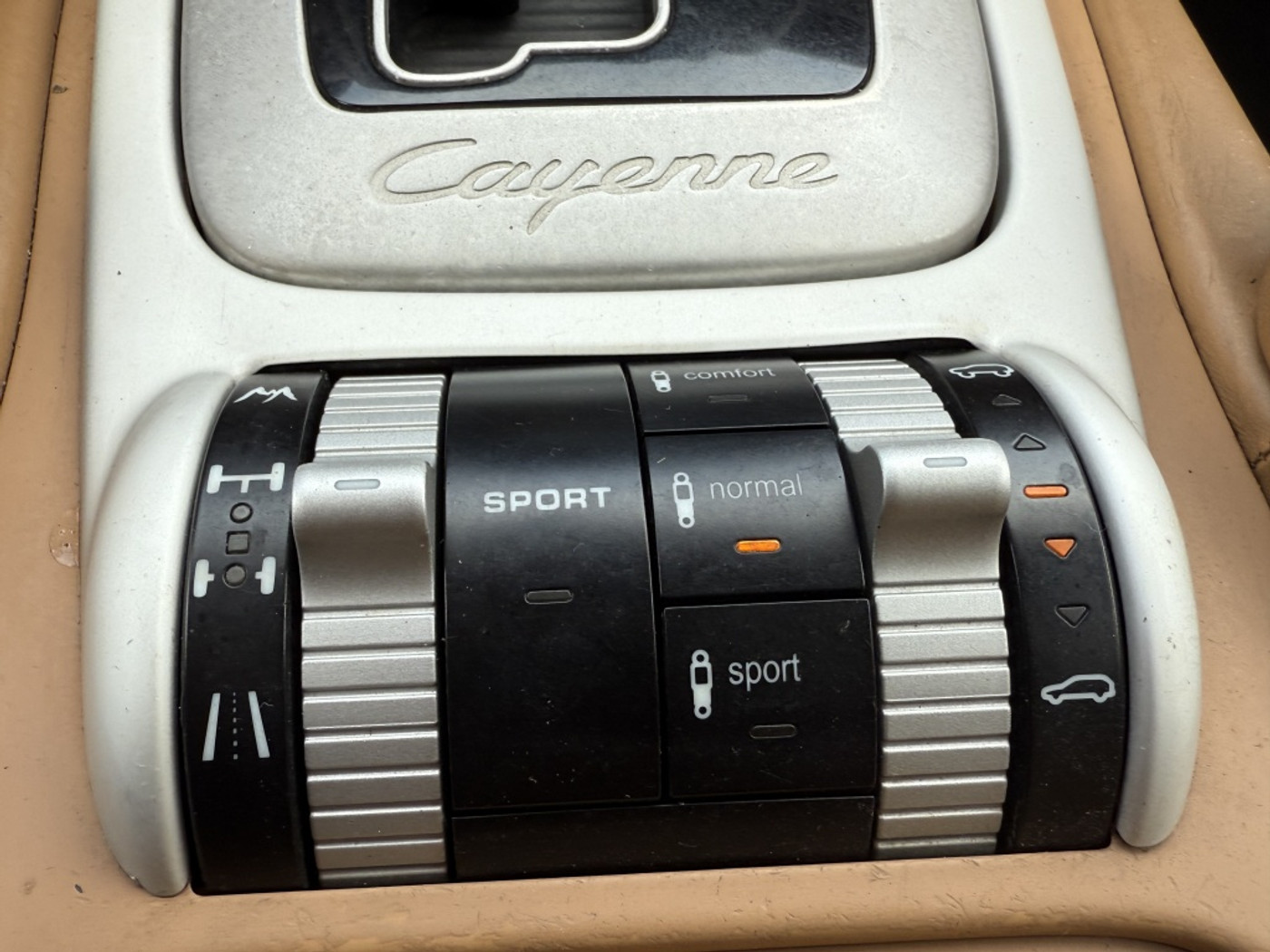 Foto van Porsche Cayenne GTS