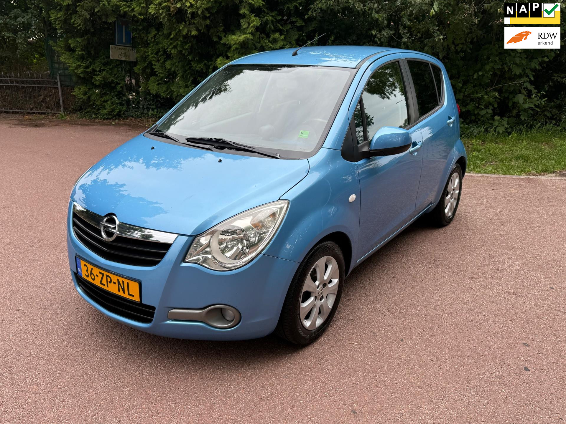 Opel Agila 1.2 Enjoy / Airco / NAP / Apk / Aux / Lm / 2008 - voorkant