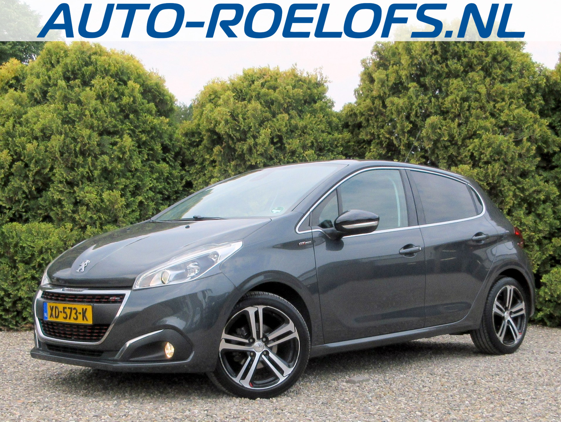 Peugeot 208 1.2 PureTech GT-line * Navi * Cruise * Pdc * 2016 - voorkant