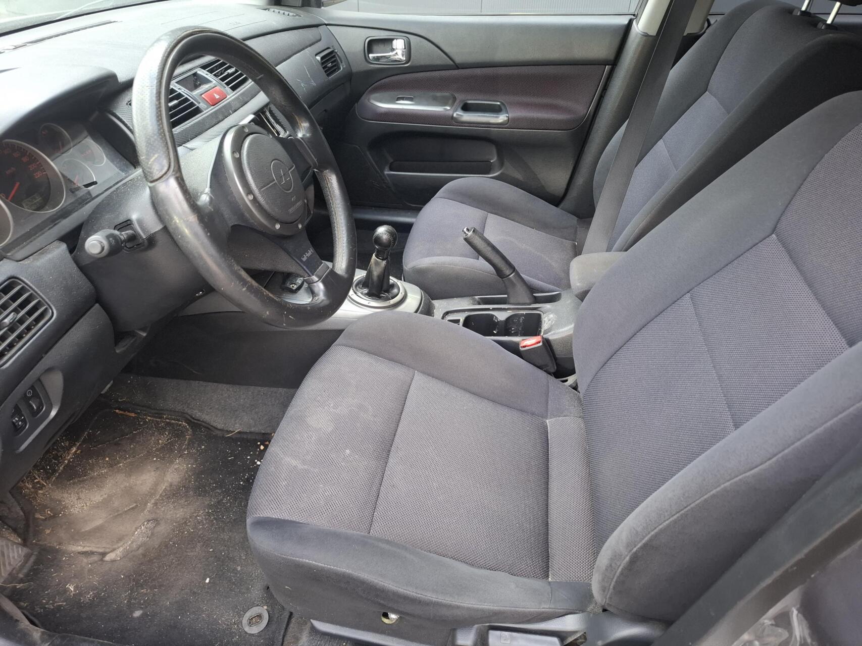Foto van Mitsubishi Mitsubishi Lancer Wagon