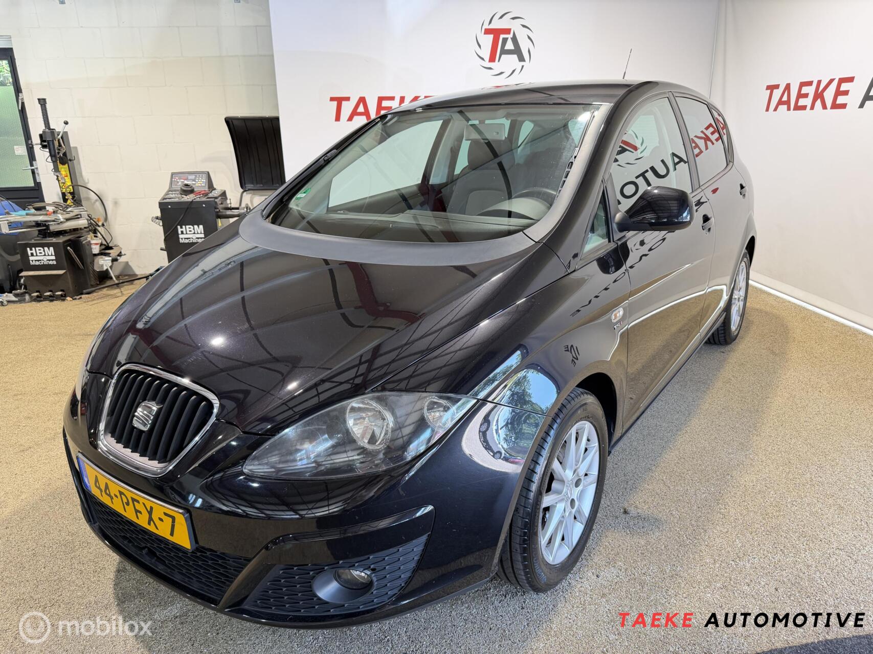 Seat Altea 1.2 TSI Businessline Clima/Cruise/Nap/Trekhaak 2011 - voorkant