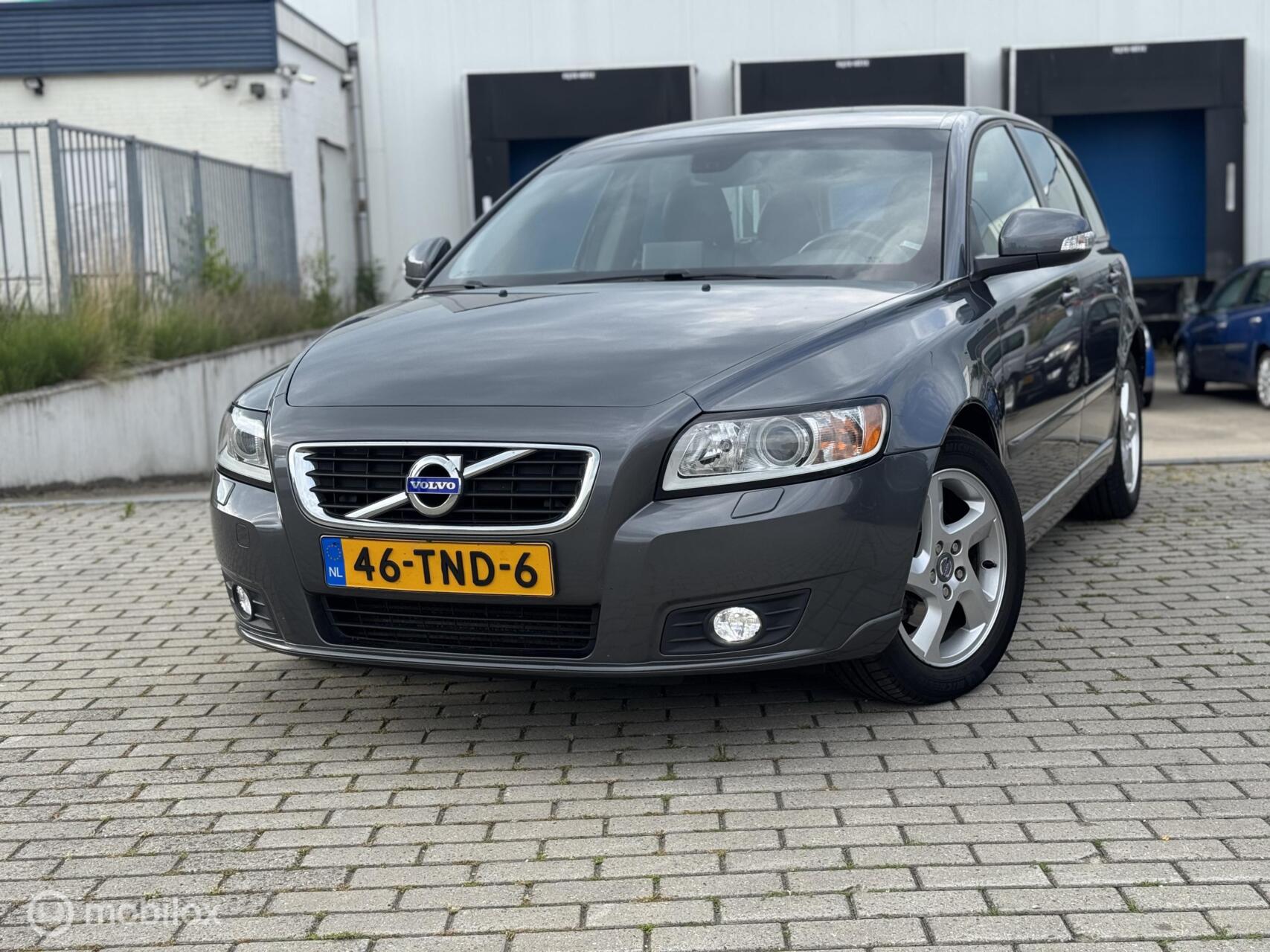 Volvo V50 1.6D Limited Edition 1ste eigenaar Volledig Dealer 2012 - voorkant