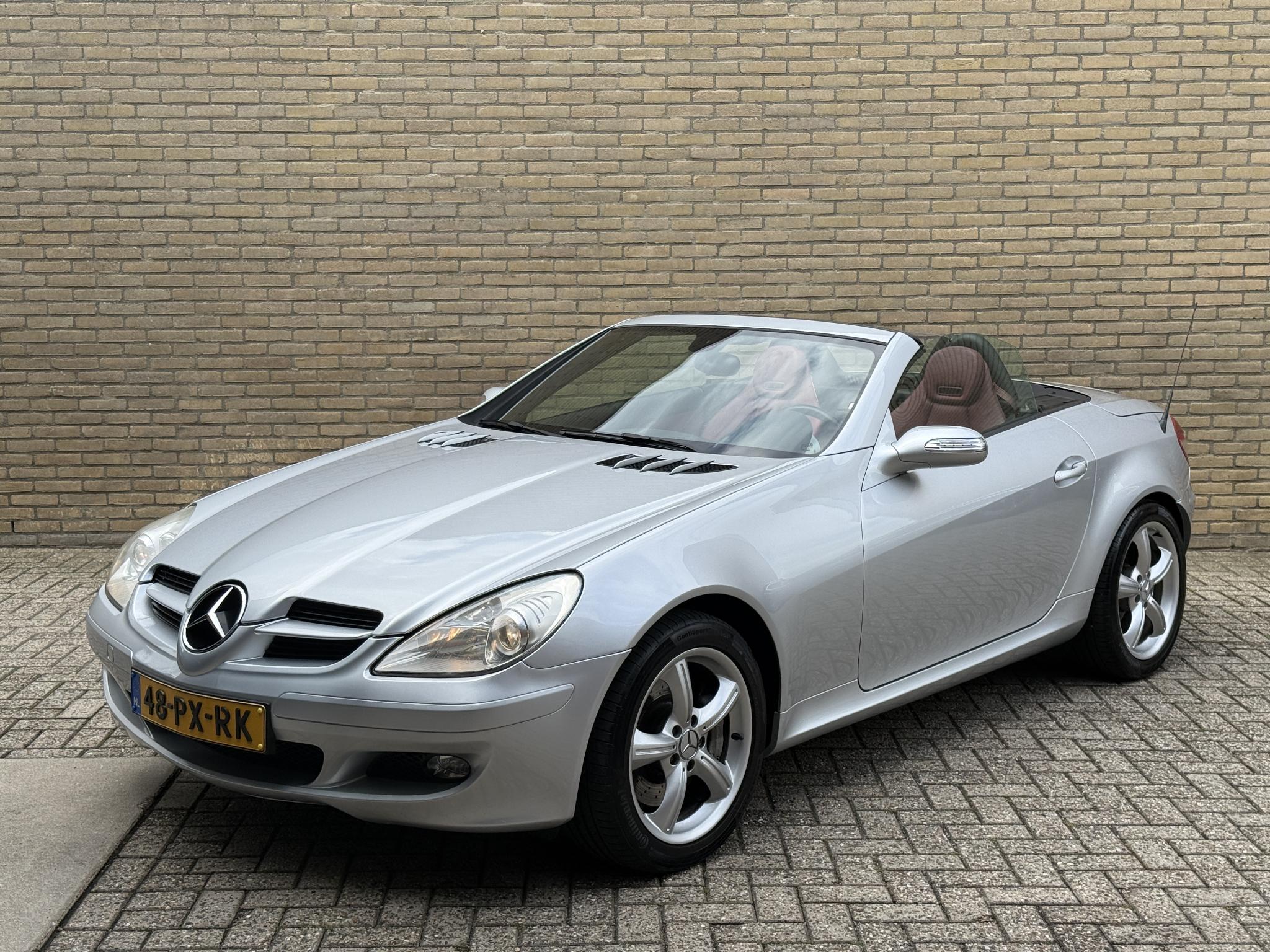Foto van Mercedes-Benz SLK 350