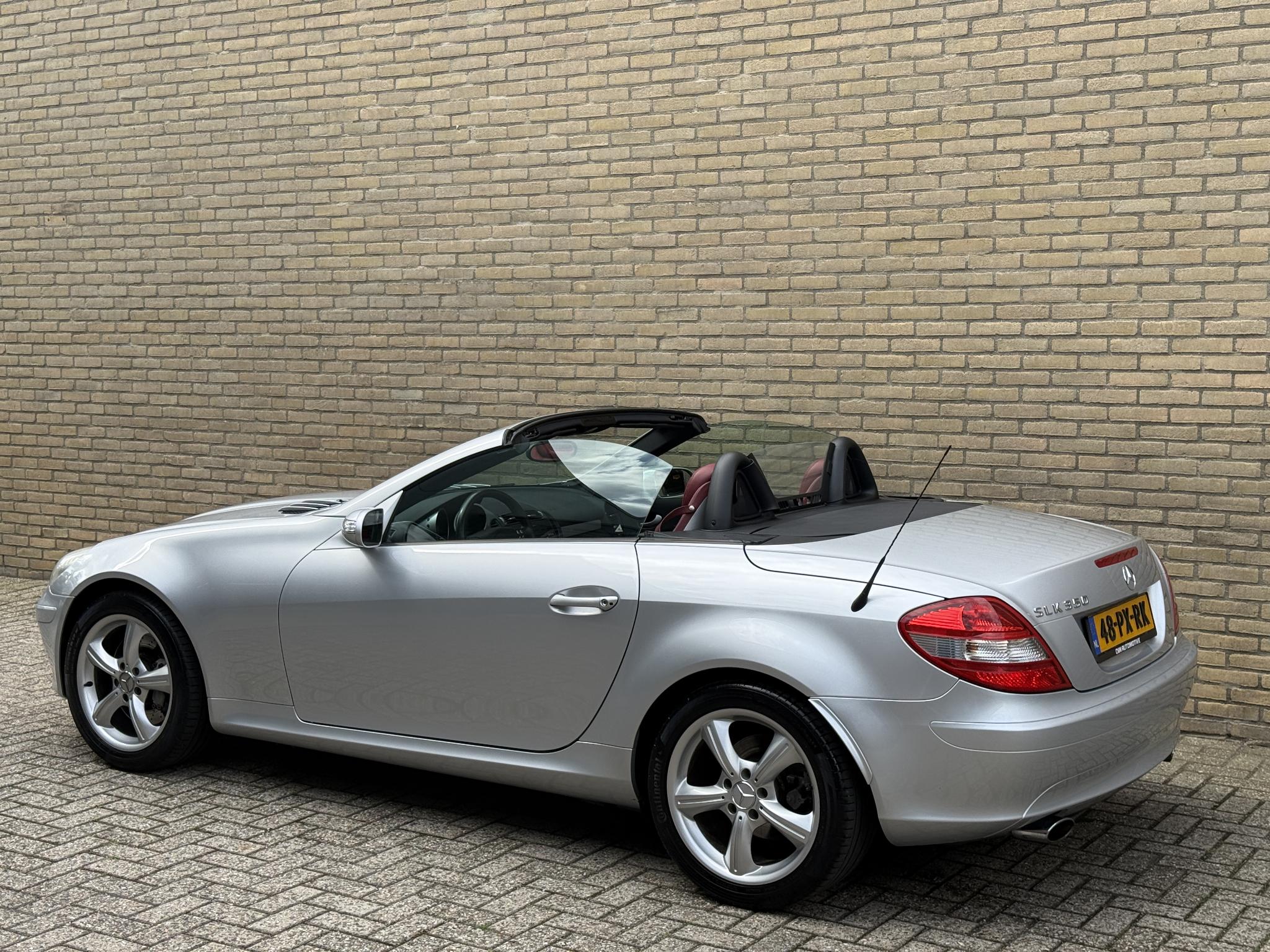 Foto van Mercedes-Benz SLK 350