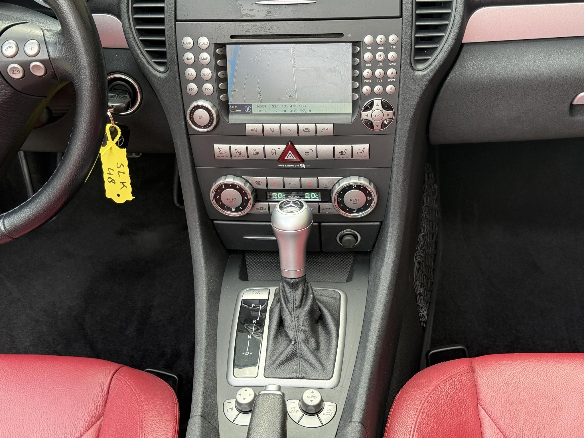 Foto van Mercedes-Benz SLK 350