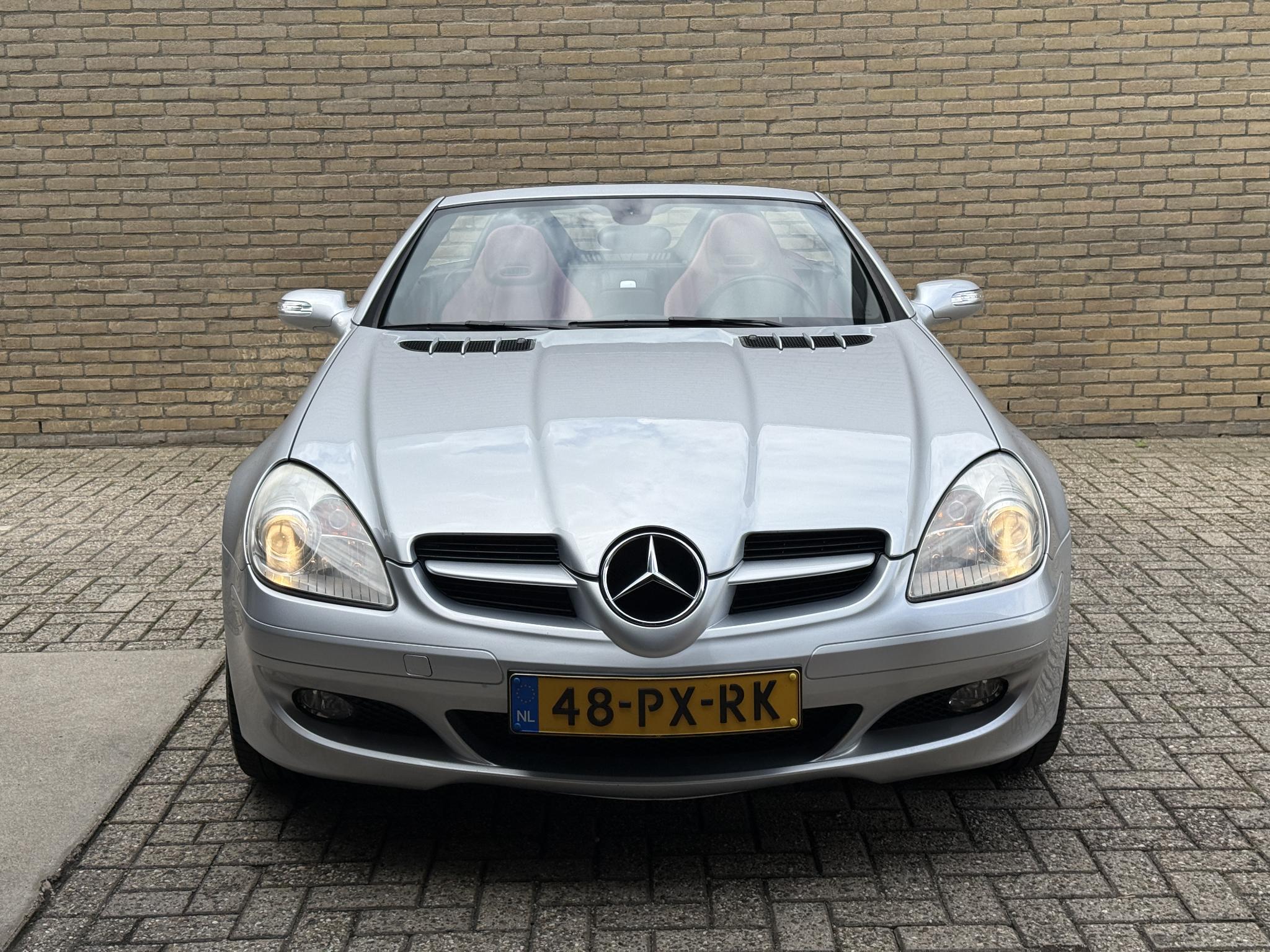 Foto van Mercedes-Benz SLK 350