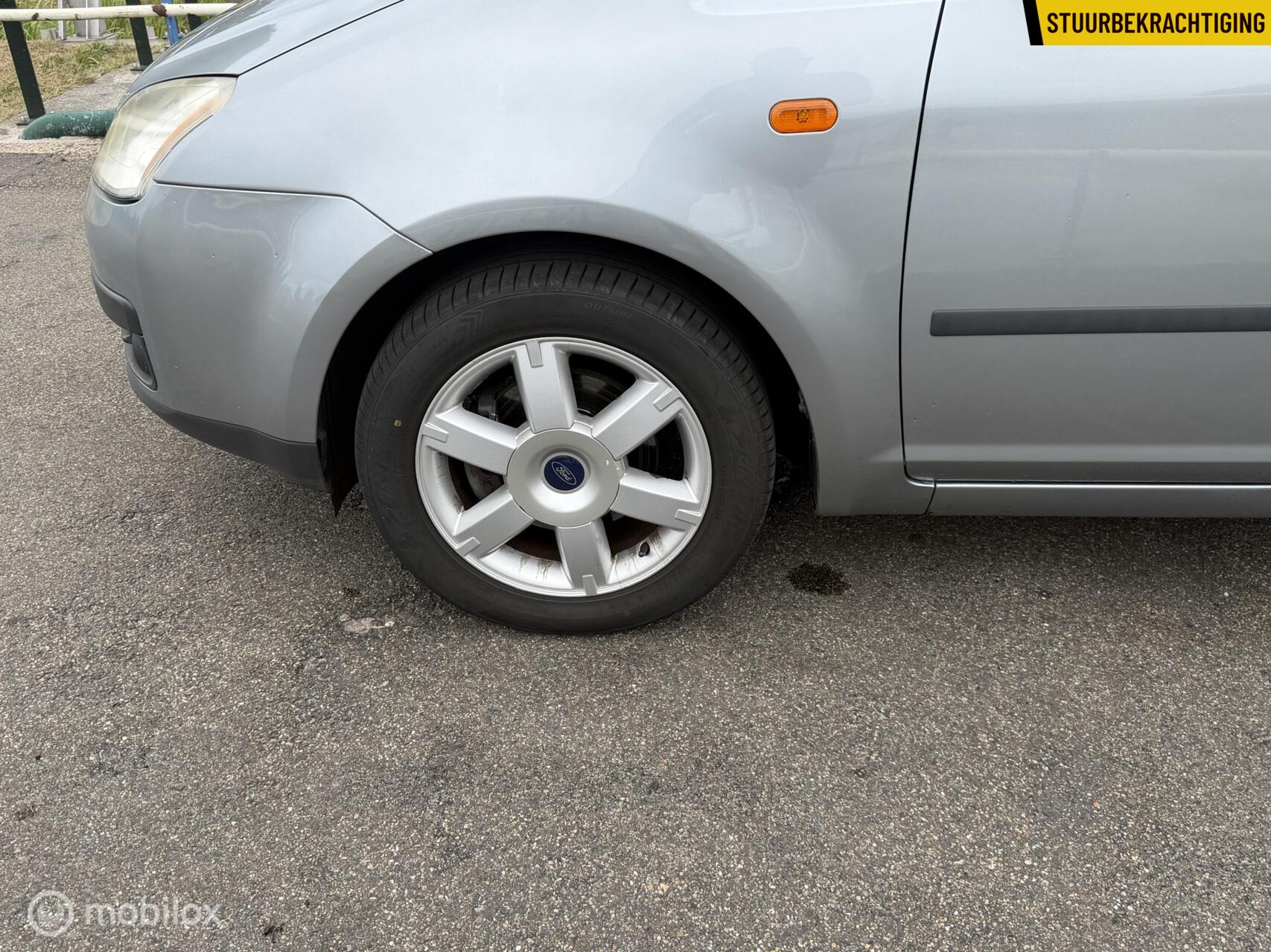Foto van Ford Focus C-max