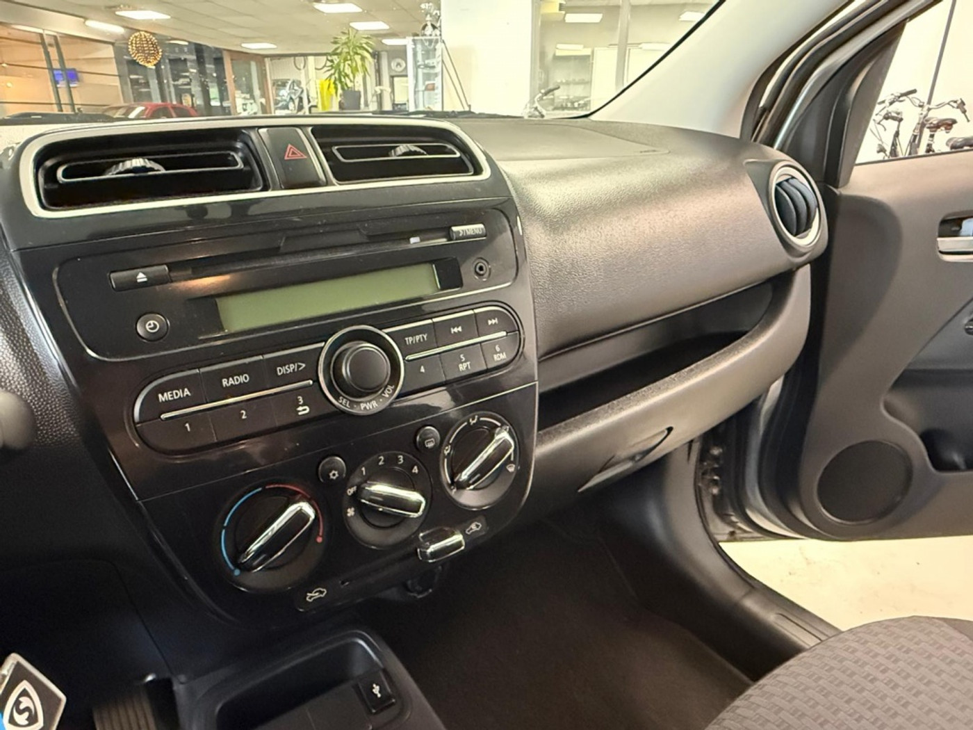 Foto van Mitsubishi Mitsubishi Space Star