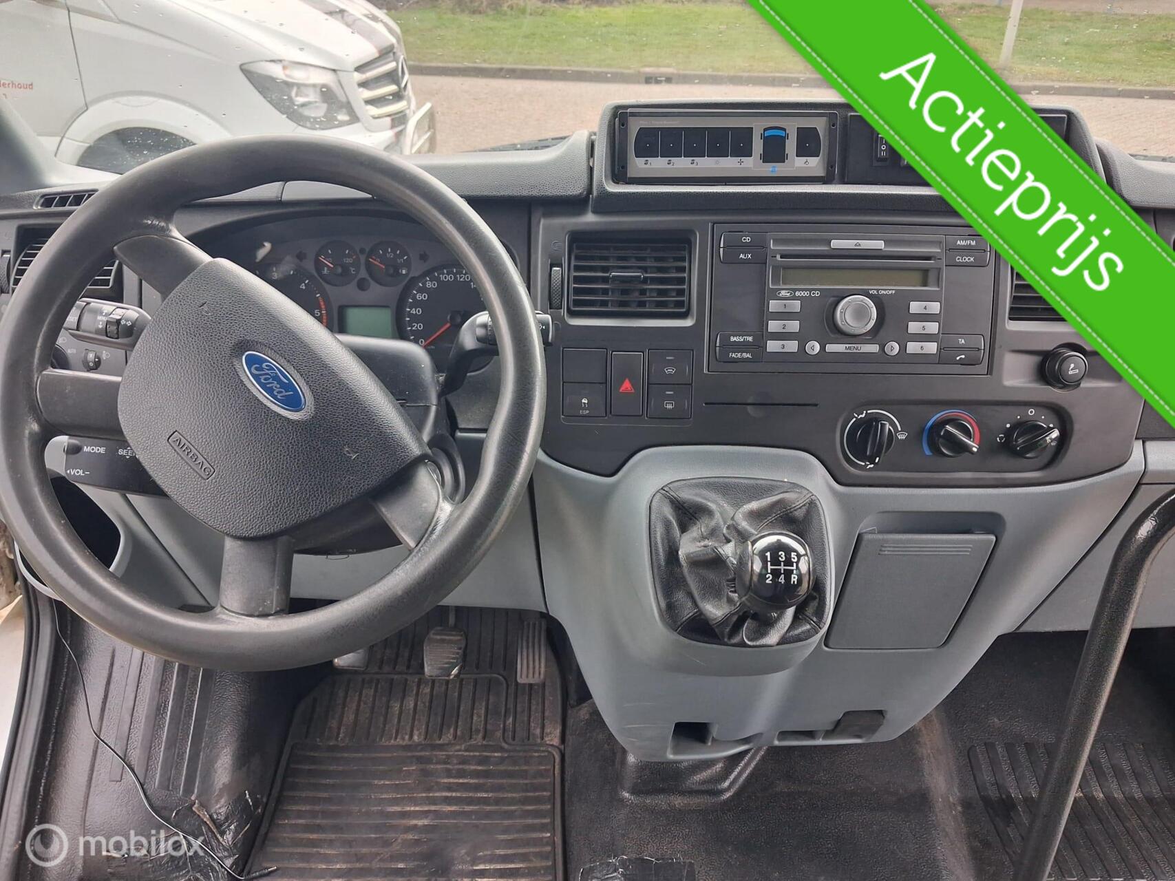Foto van Ford Transit/tourneo