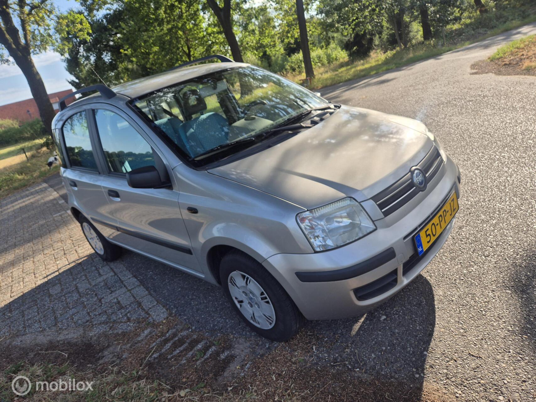 Fiat Fiat Panda 1.2 Emotion airco 2004 - voorkant