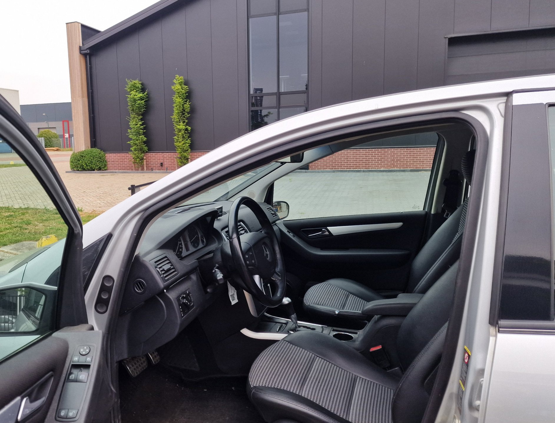 Foto van Mercedes-Benz B 170