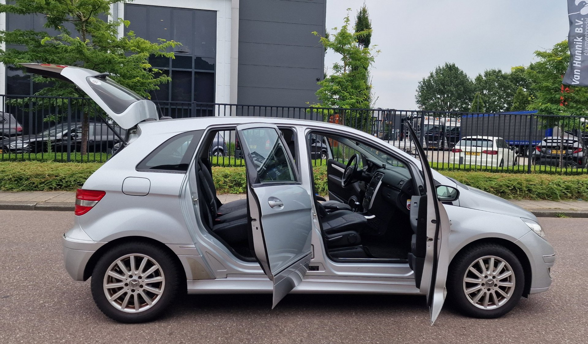 Foto van Mercedes-Benz B 170