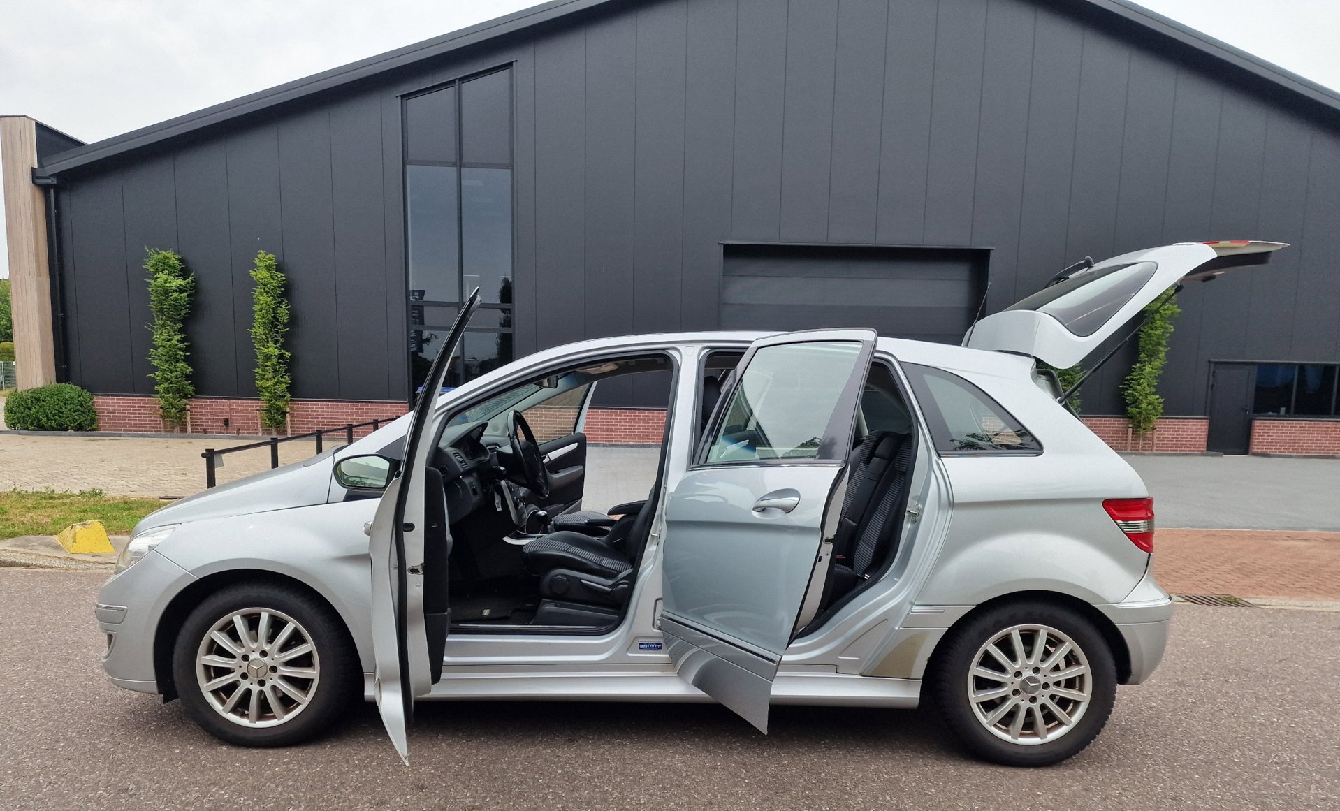 Foto van Mercedes-Benz B 170
