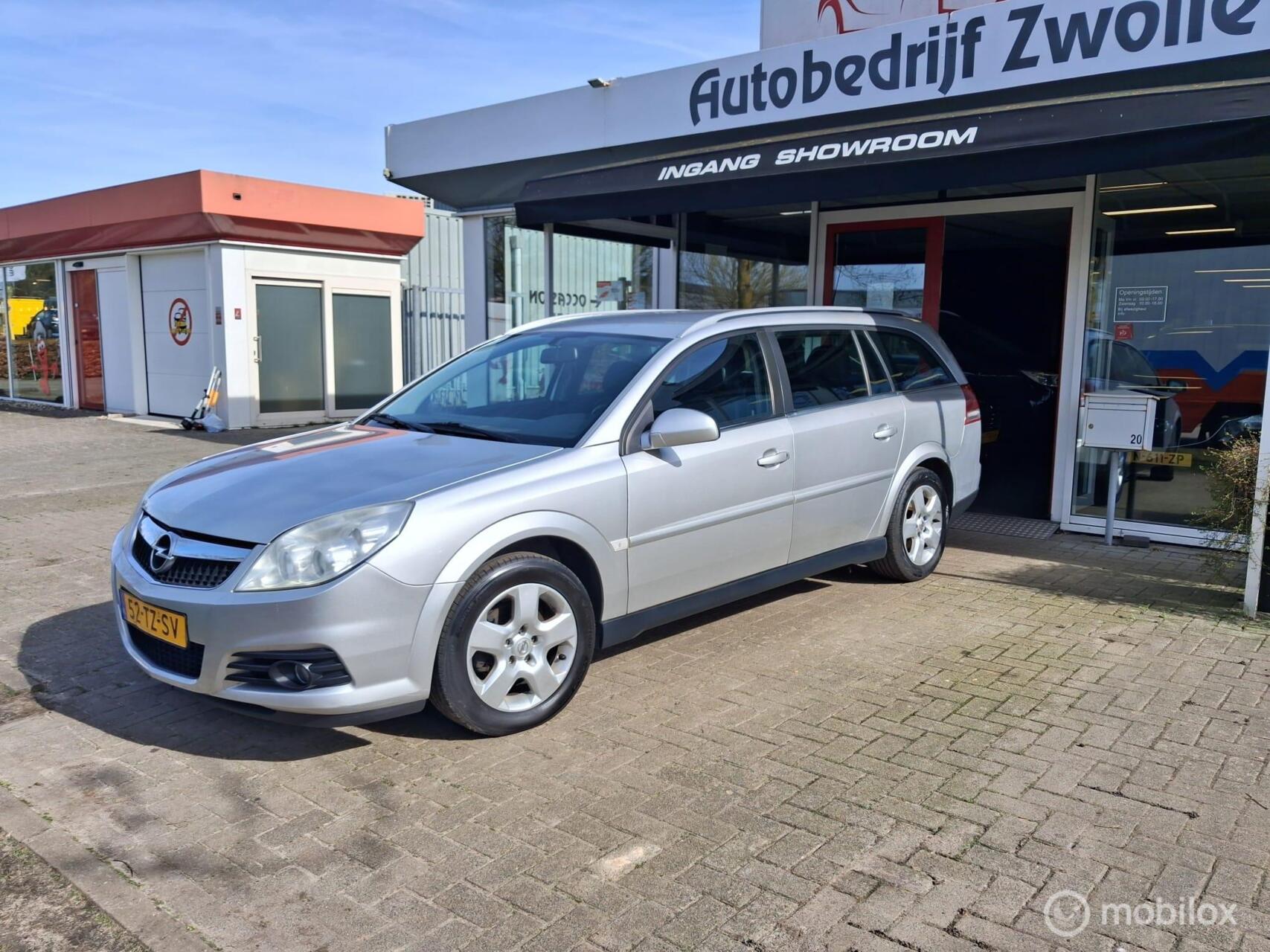 Opel Vectra Wagon 1.8-16V Bus.|2007|NAVI|AIRCO|CRUISE|LEDER 2007 - voorkant
