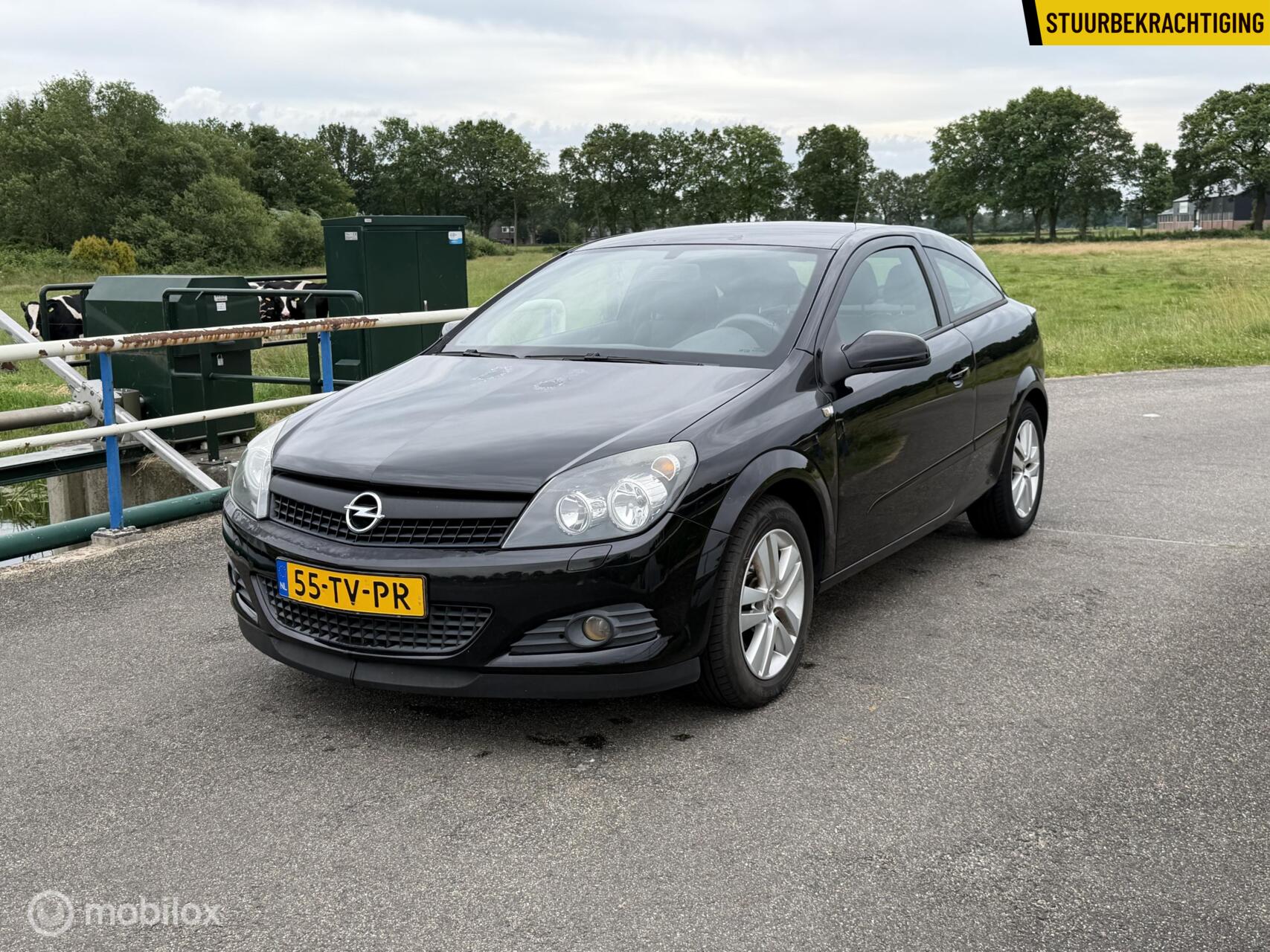 Foto van Opel Astra GTC